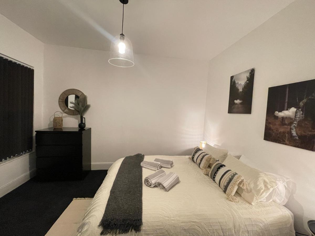 Urban 3 Bedroom Home In Kings Heath-Great Location Birmingham Exterior photo