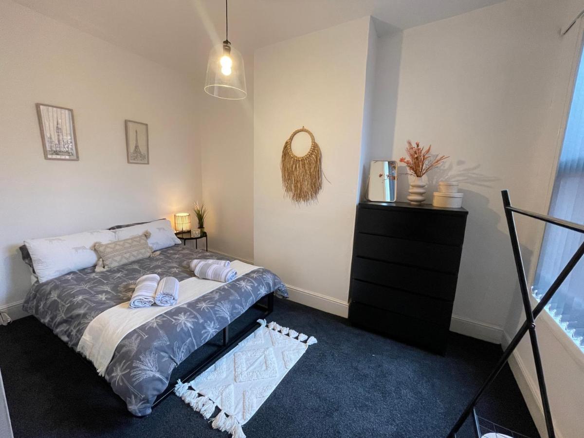 Urban 3 Bedroom Home In Kings Heath-Great Location Birmingham Exterior photo